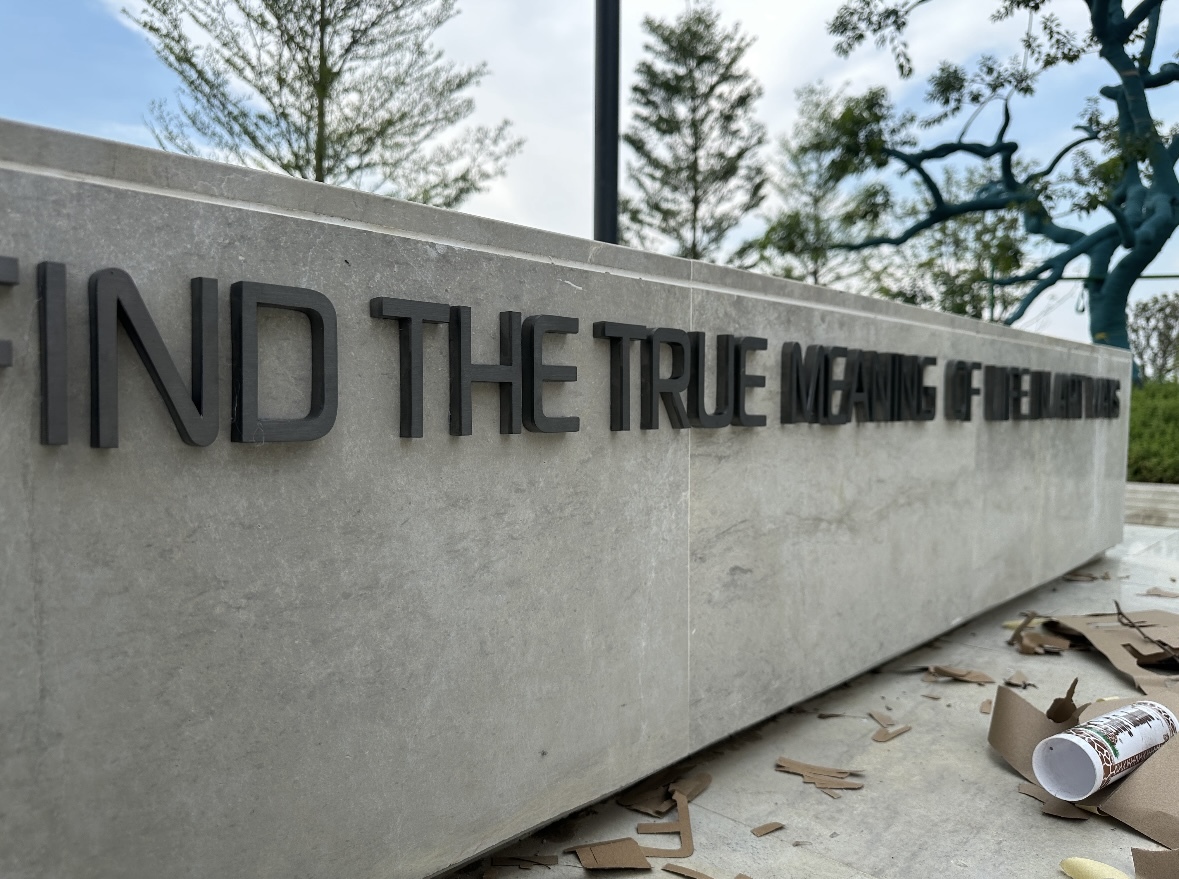 Outdoor Stainless Steel Metal Letters | Weatherproof Commercial Sign Weatherproof brushed stainless steel 3D metal letters, outdoor non illuminated business sign